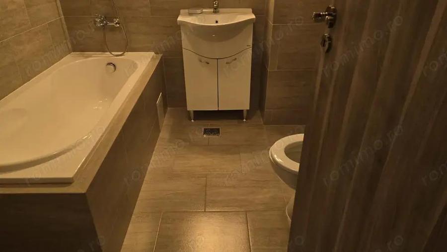 Vand apartament cu 2 camere decomandat, Deva, bloc din 2012, etaj 5, mobilat, Pietroasa - 1