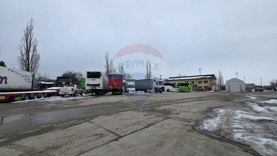 DE INCHIRIAT Teren betonat intravilan 2.000 - 10.000mp Bucurestii noi - 2