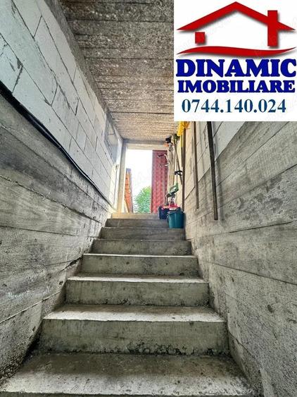 Casa+6338 mp teren, sat Izvoare, 149 900 EURO - 13