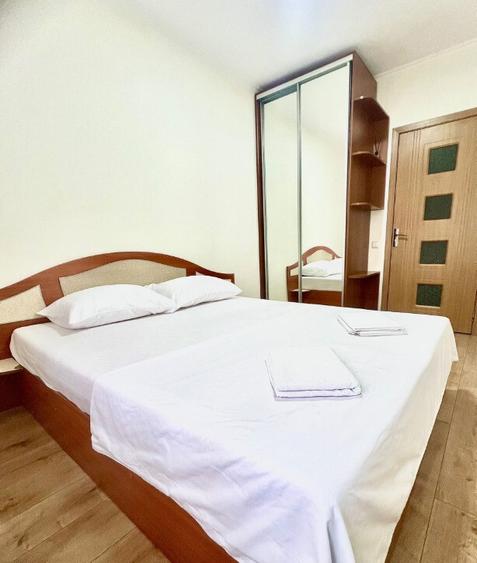 Va propunem spre inchiriere un apartament situat in zona Carfil - 2