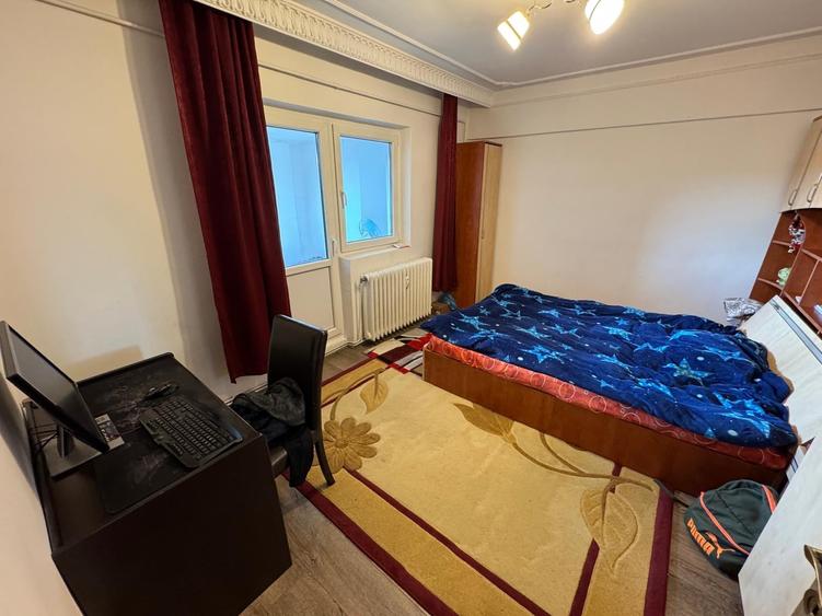 Nicolina, CUG, langa Selgros - Apartament 2 camere, decomandat, comision 0 - 7