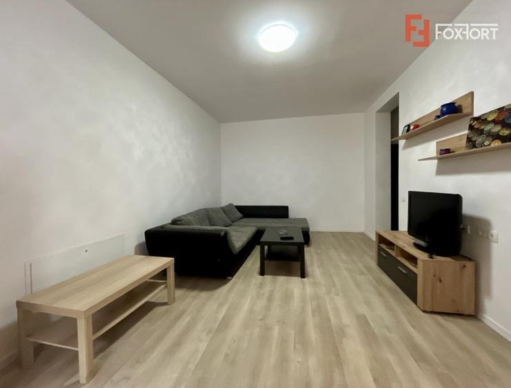 Apartament cu 3 camere, etaj 1 de inchiriat in Dumbravita - 1