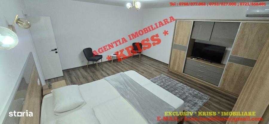 Apartament cu 4 camere decomandat în Ultracentral