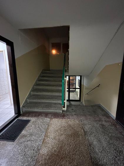 Titan 2 Camere Parter 52 Mp Instalatii Schimbate 12 Min Metrou - 12