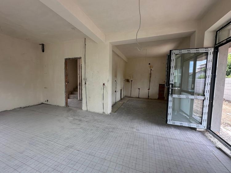 Casă individuală cu mansardă luminoasă, în complex rezidențial privat - 10