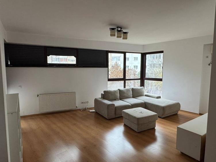 Închiriez apart.2 camere Dristor ,Nou - 2