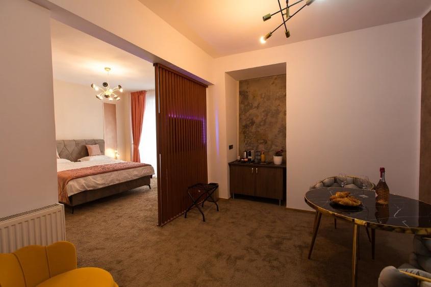 Apartament 3 camere 2 bai ultracentral Accept BTC sau ETH - 7