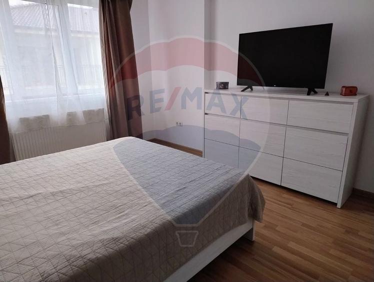 Duplex modern de inchiriat  cu 5 camere in Floresti - 17