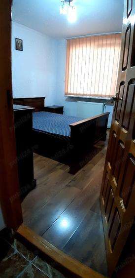 Apartament cu 2 camere semidecomandat în Craiovei