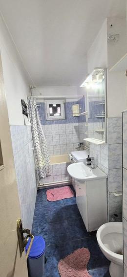 Apartament cu 2 camere semidecomandat în Tomis Nord