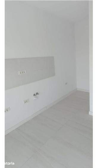 Apartament cu 3 camere în Păulești