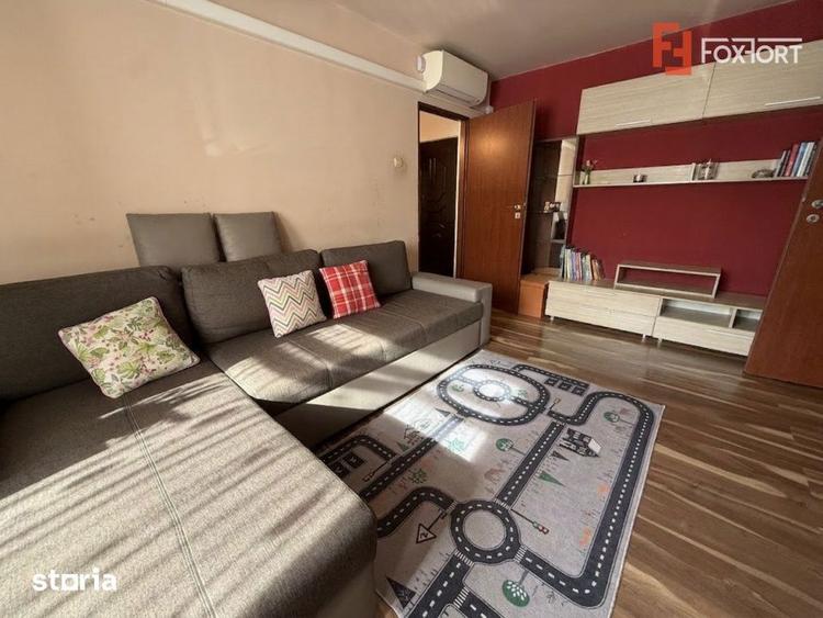 Apartament cu 2 camere semidecomandat, mobilat în Odobescu