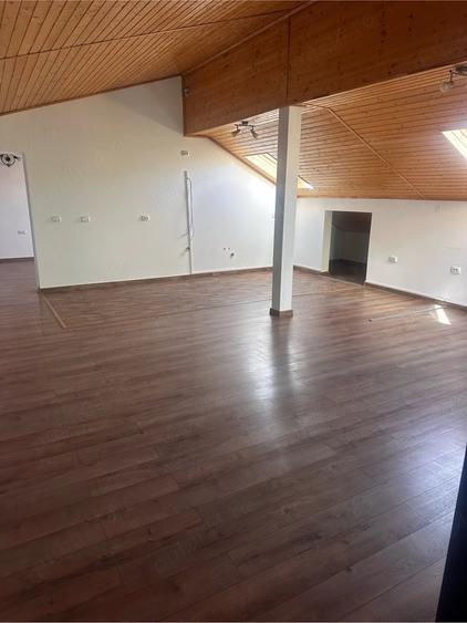 Casă cu Teren 350 Mp în Gojdu