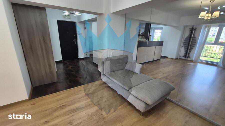 Apartament cu 4 camere în Centrul Civic