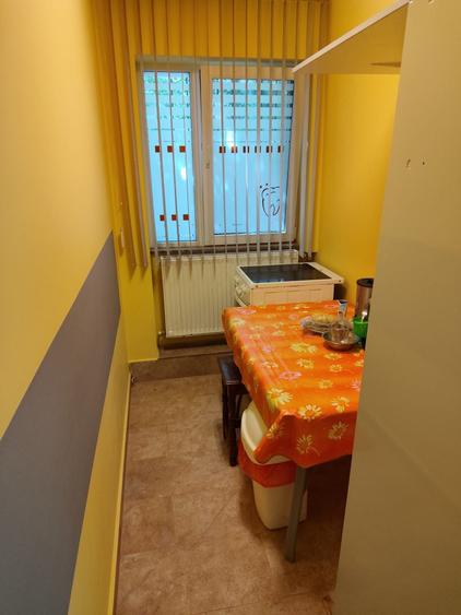 Spațiu comercial, de 38 mp, în Universității