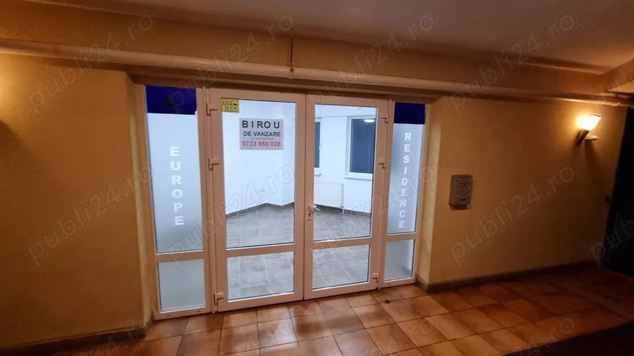 Spațiu comercial, de 18 mp, în Central