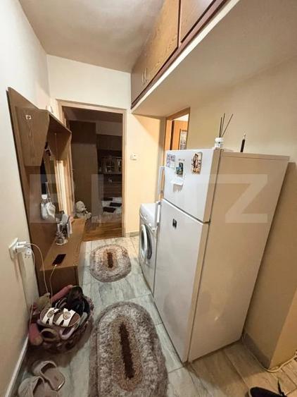 Apartament cu 2 camere semidecomandat în Micro 6