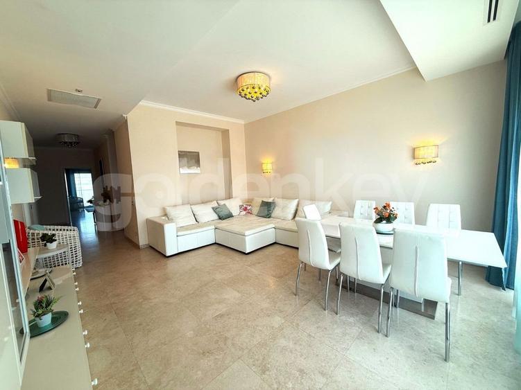 Apartament cu 4 camere decomandat, mobilat în Central