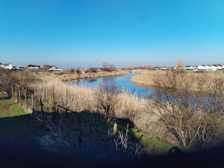 Teren intravilan de 609 mp, în Vidra
