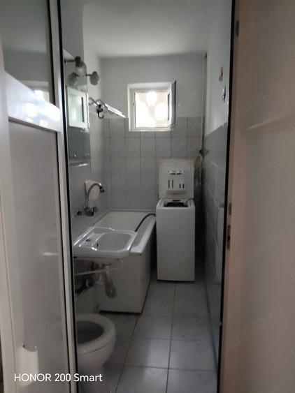 Apartament cu 2 camere nedecomandat în Malu Roșu
