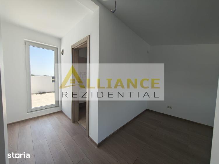 Casă cu 4 camere cu Teren 250 Mp în Grivița