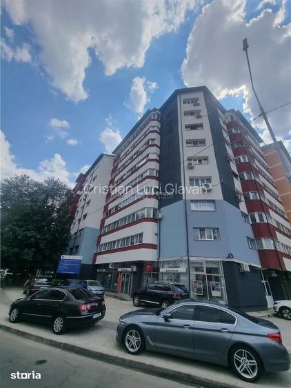 Apartament 3 cam decomandat etaj 1 Dunarii sens giratoriu