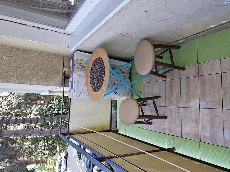 Apartament cu 2 camere decomandat în Mureșeni