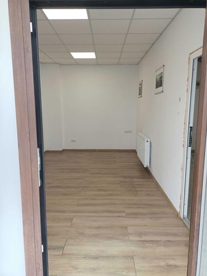 Inchiriez spatiu comercial Selimbar, str. Doamna Stanca - 5