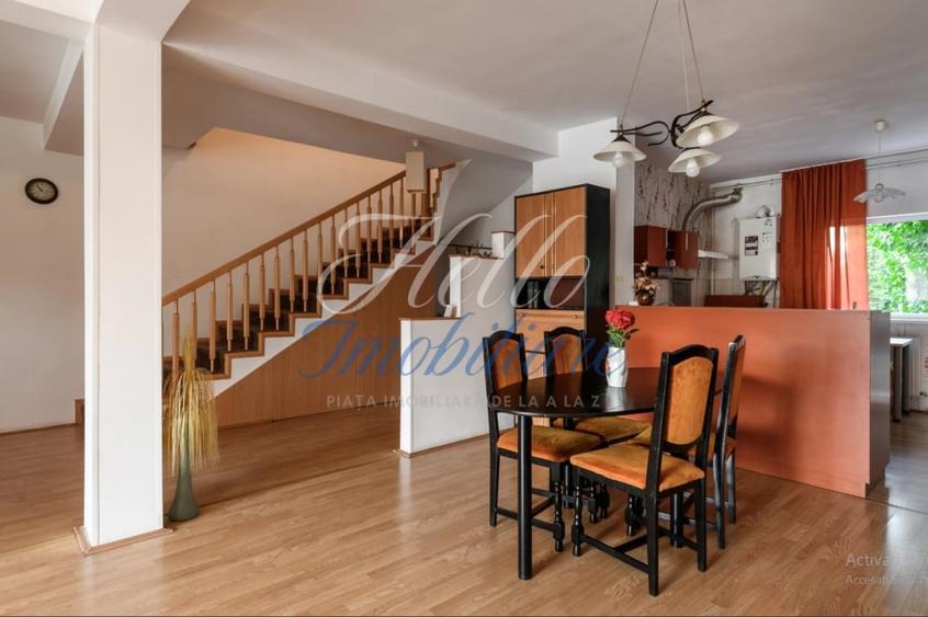 Duplex cu 5 camere cu Canalizare în Florești