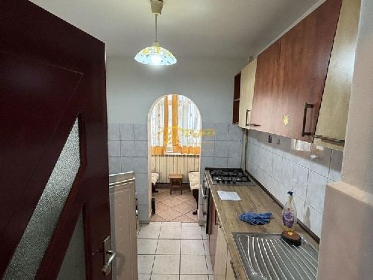 Apartament 2 camere decomandate, Nicolina. - 6