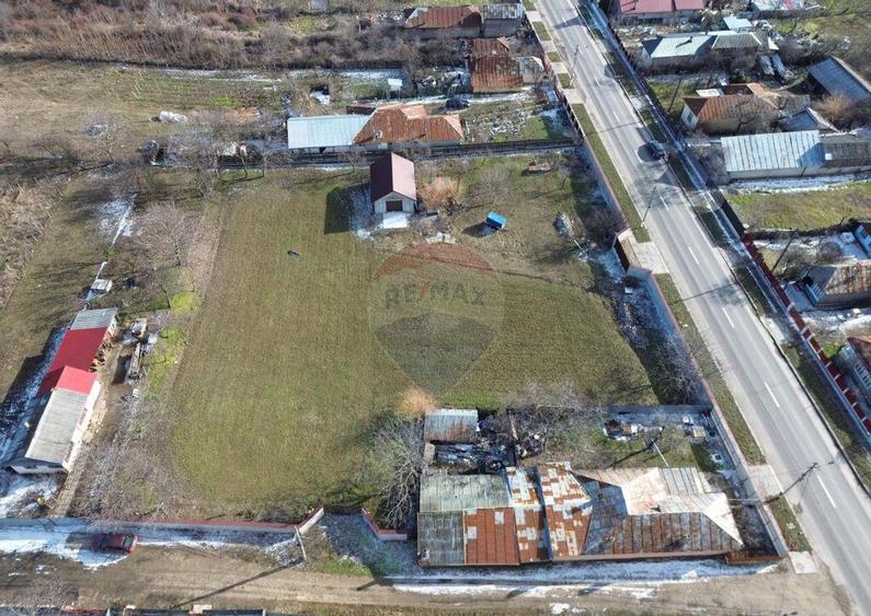 Teren 3,700mp intravilan Satu Nou Panciu - 3
