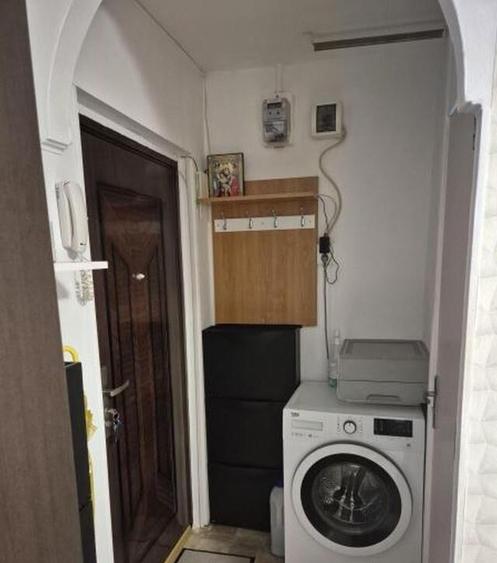 Brancoveanu confort 3 etaj 3 melinesti - 1