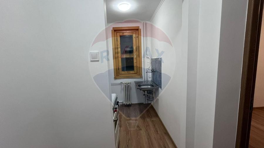 Apartament cu 2 camere de vânzare in zona Velenta - 3