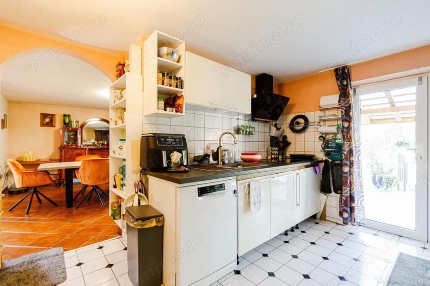 Proprietate cu poten?ial casa spa?ioasa + teren generos - Comision 0% - 9