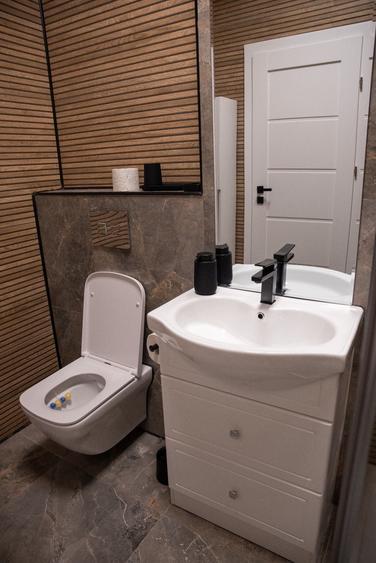 Apartament cu 2 camere decomandat în Sânmartin