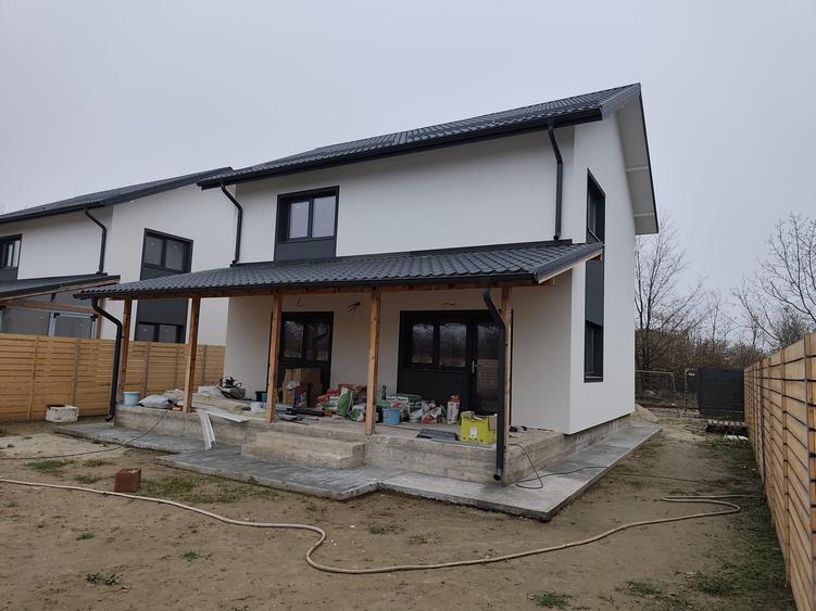 FARA COMISION case 4 camere 2 bai terasa P+1+pod canal apa gaz curent la cheie - 5