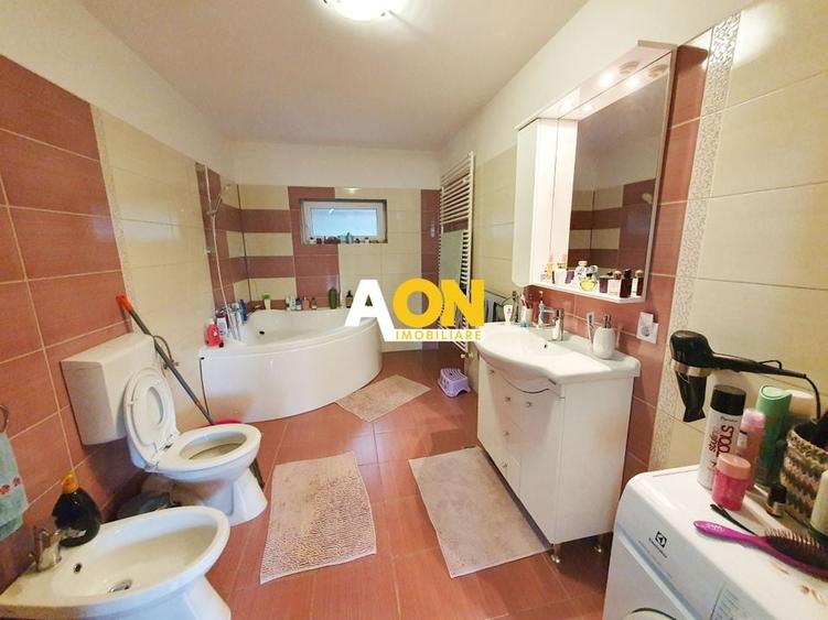 Casa pt 2 familii sau pt. clinica medicala, 8 camere, 486 mp teren - 7