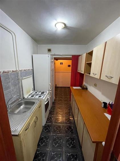 Apartament 2 camere semidecomandat in Pacurari - 4