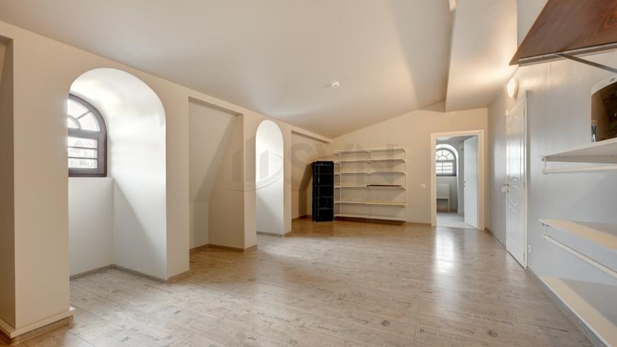 REV2004033 Vila Premium Iancu Nicolae - 12