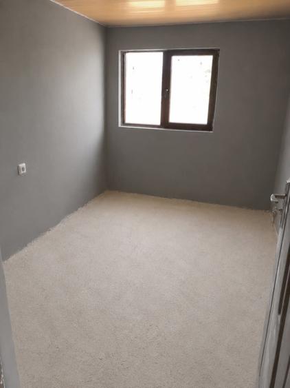 Casă cu 3 camere cu Teren 2.283 Mp în Bahna