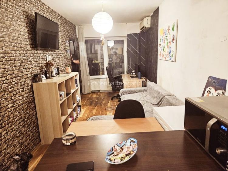 Garsoniera? 50mp , 2 camere, New Town Residence-Dristor, pret? negociabil