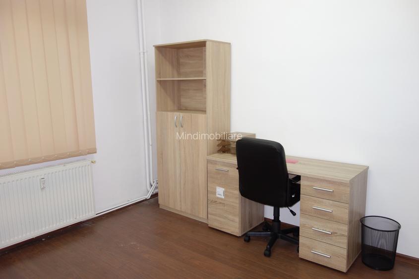 Basarabia, spatiu birou - suprafata 15 mp, etaj 1