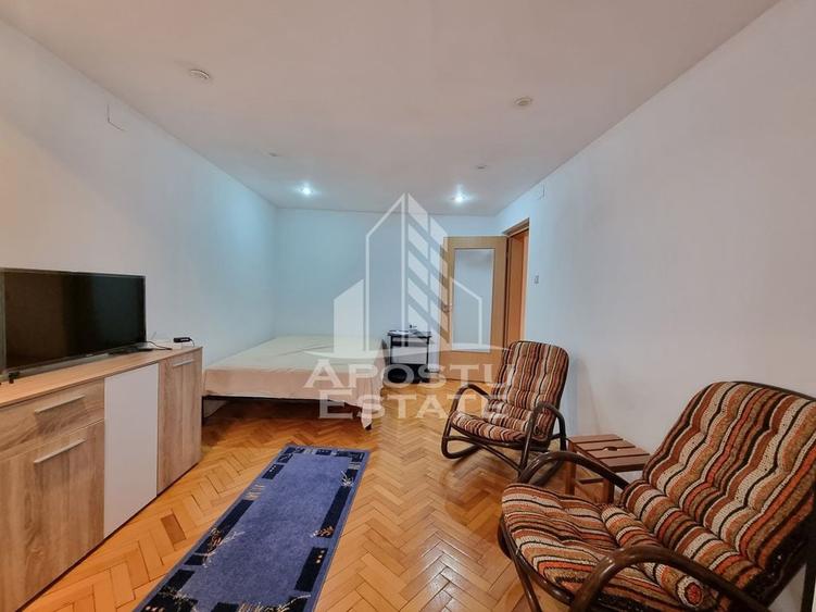 Apartament cu 1 camera, centrala proprie, zona Complexul ... - 5
