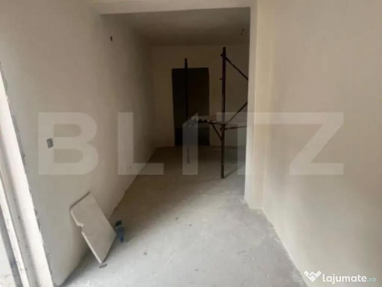 Apartament 3 camere, semifinisat, zona Piata Decebal - 5