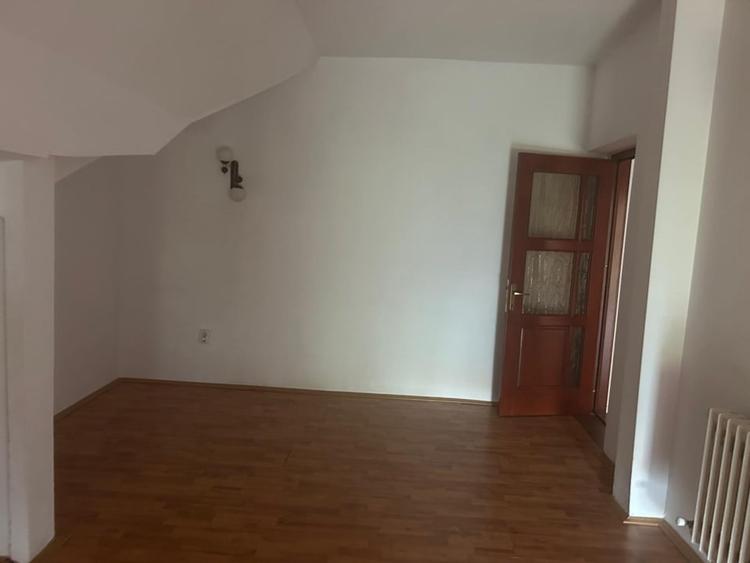 Casa S+P+M, 245 MP teren, 201 MP utili, Central - 10