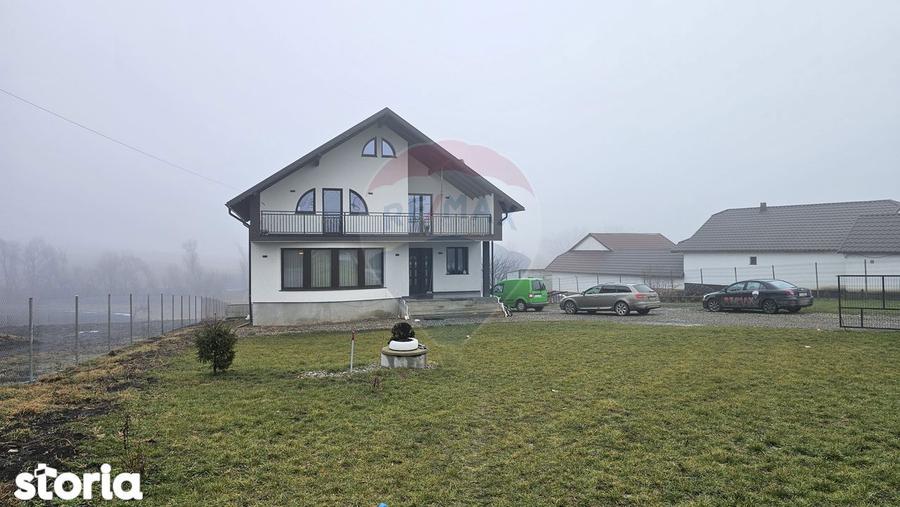 Casa / Vila de lux, Moara Nica, Suceava - 4