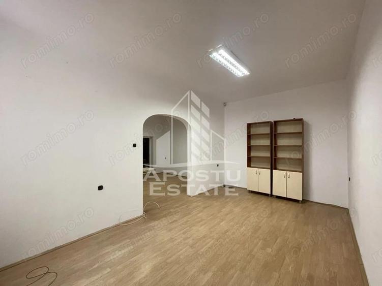 Spatiu pentru birouri, 4 camere, Zona Maria - 8