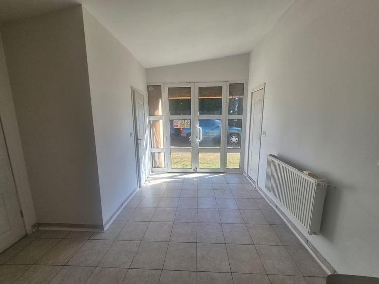 Spatiu Comercial /zona Alexandru cel bun - 8