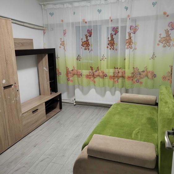 Vand apartament cu 3 camere in Medgidia - 6