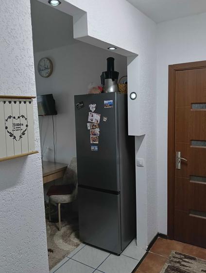 Apartament cu 3 camere in cartierul Vitrometan - 3
